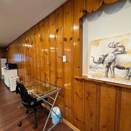 Cozy Spacious Work Friendly Lotus With Garden View High Speed Free Wi Fi And Parking Adjacent To Downtown 몬트리올 외부 사진