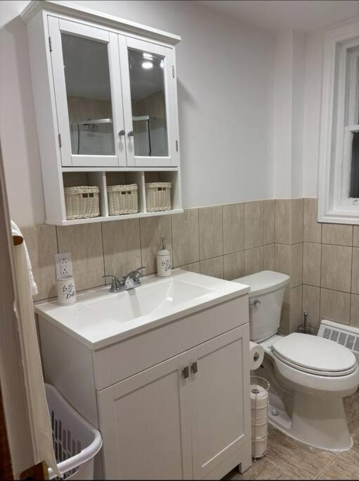 Cozy Spacious Work Friendly Lotus With Garden View High Speed Free Wi Fi And Parking Adjacent To Downtown 몬트리올 외부 사진